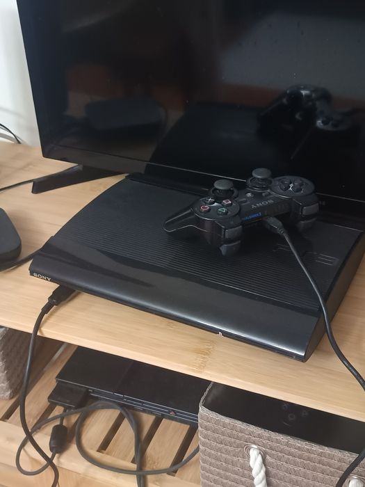 PlayStation Super Slim Desbloqueada