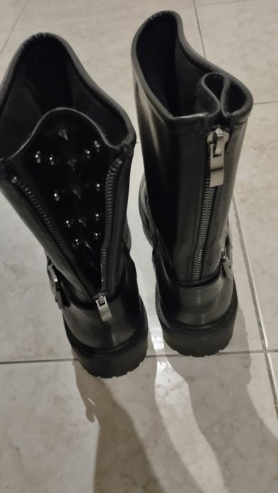 Botas pretas estilo gótico NOVAS