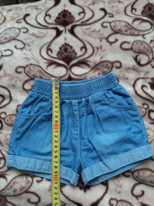 Джинсові шорти для дівчинки