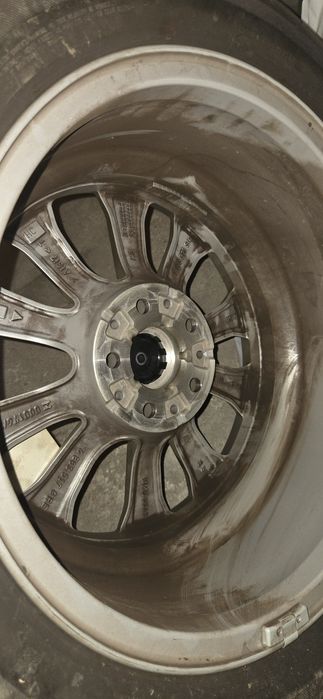 Jantes BMW 330e R17