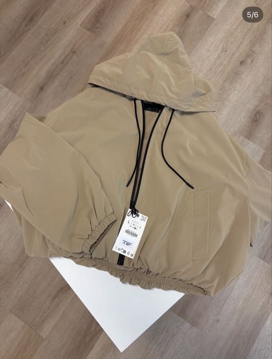 Бомбер Zara