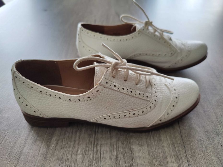 Oksfordki Marks & Spencer r. 38 UK 5