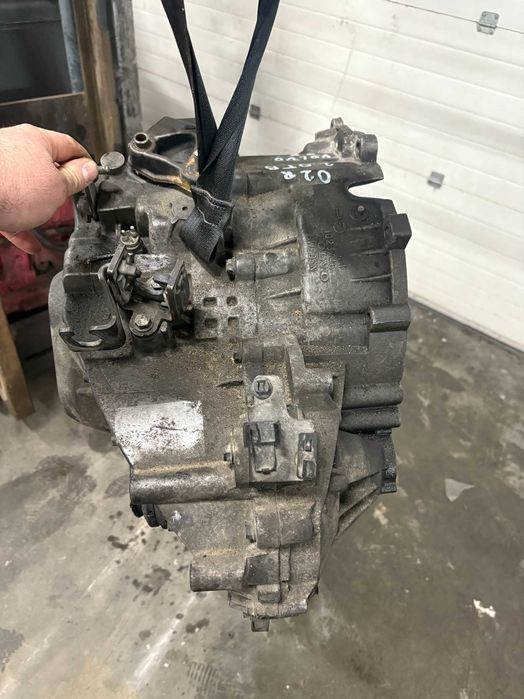 Volvo s60 skrzynia biegów 2.0 t b t5 manalna