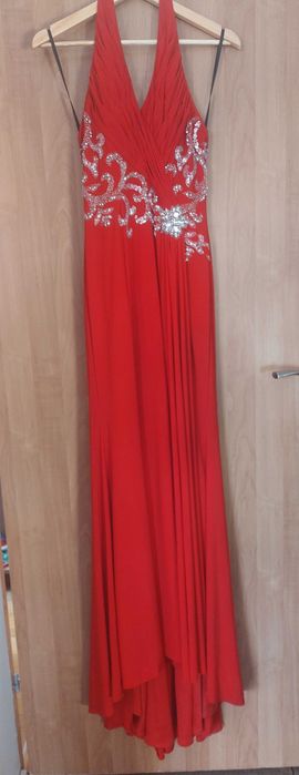 Elegancka długa czerwona sukienka z trenem roz.38-40