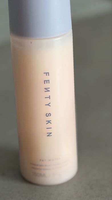 Fenty skin  Toner Essence відновлюваючий тонік-есенція