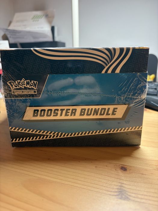 Pokemon Black Bolt Booster Bundle Display