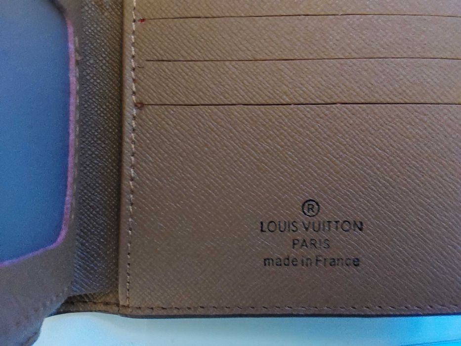 Carteira Louis Vuitton
