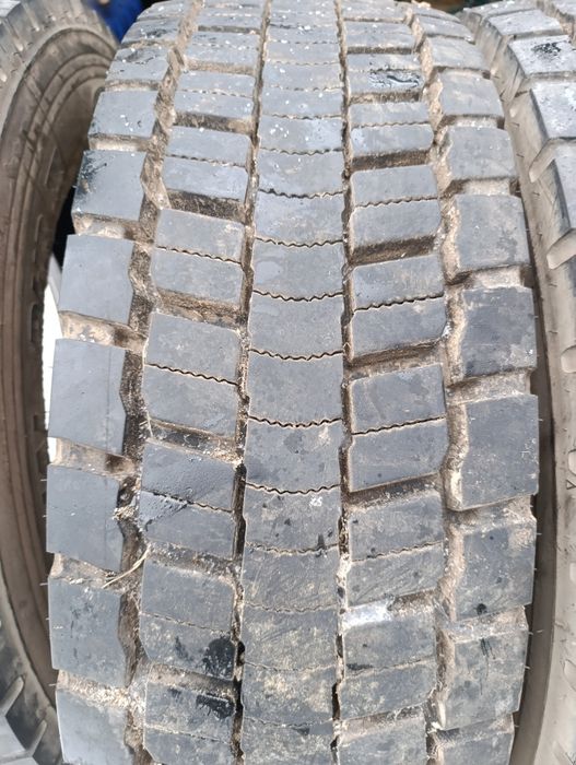 275/70/R22.5 Good Year комплект ведучих шин