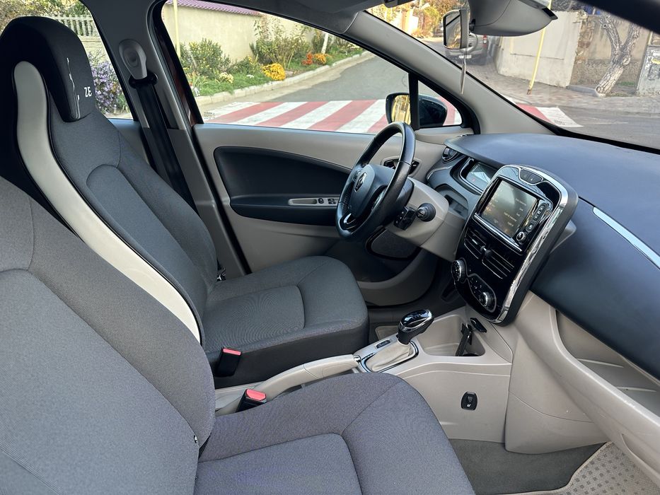 Продам Renault ZOE