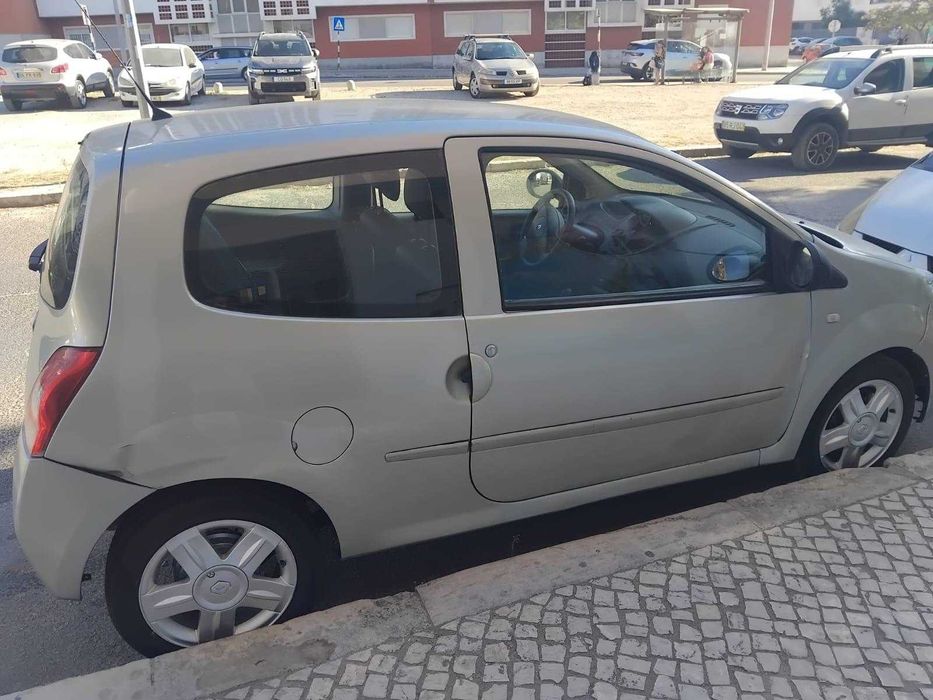 renault twingo 1.2 186000klm