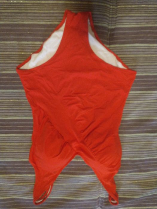 Купальники жіночі