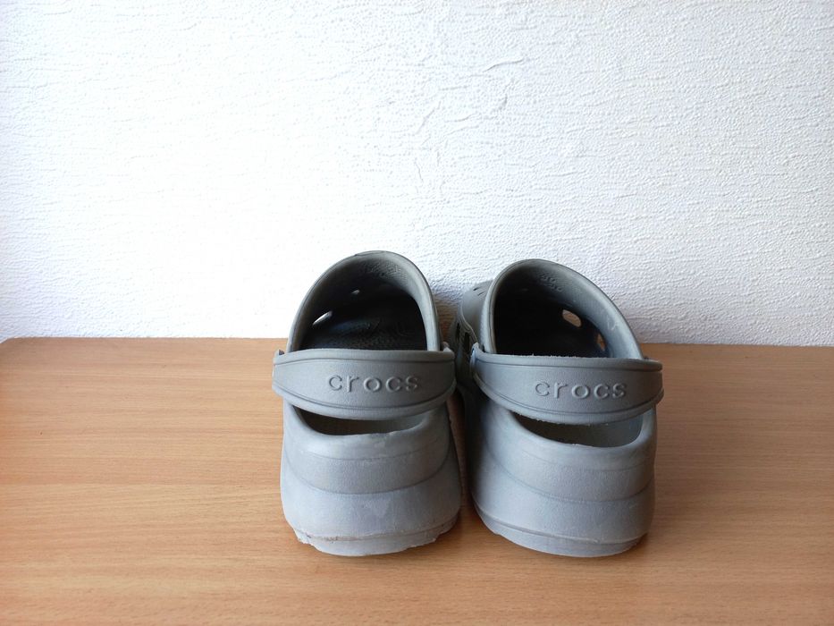 Класні крокси шльопанці crocs м6w8/38-39р. устілка 25,2 см.