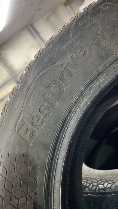 Комплект зимової гуми 195/65/15