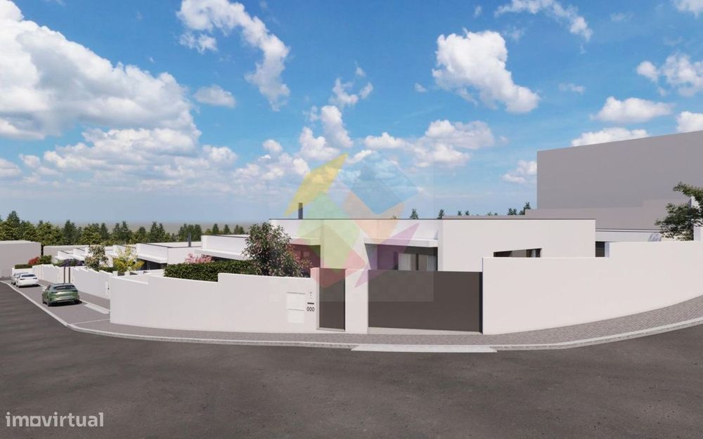 Moradia T3 Térrea Geminada de 3 frentes – Travanca, Santa Maria da
