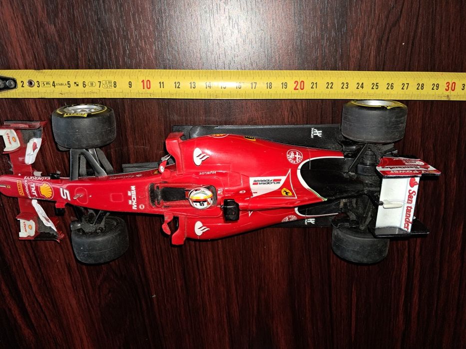 Ferrari F1 SF 15- T F1  28 cm
