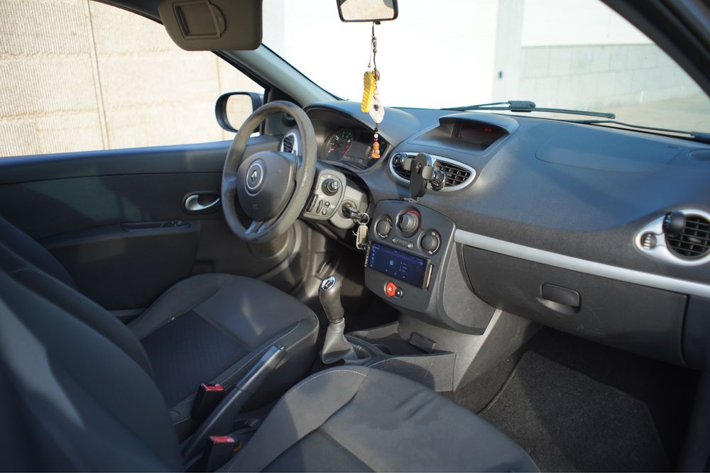 Renault Clio 1.2  2009