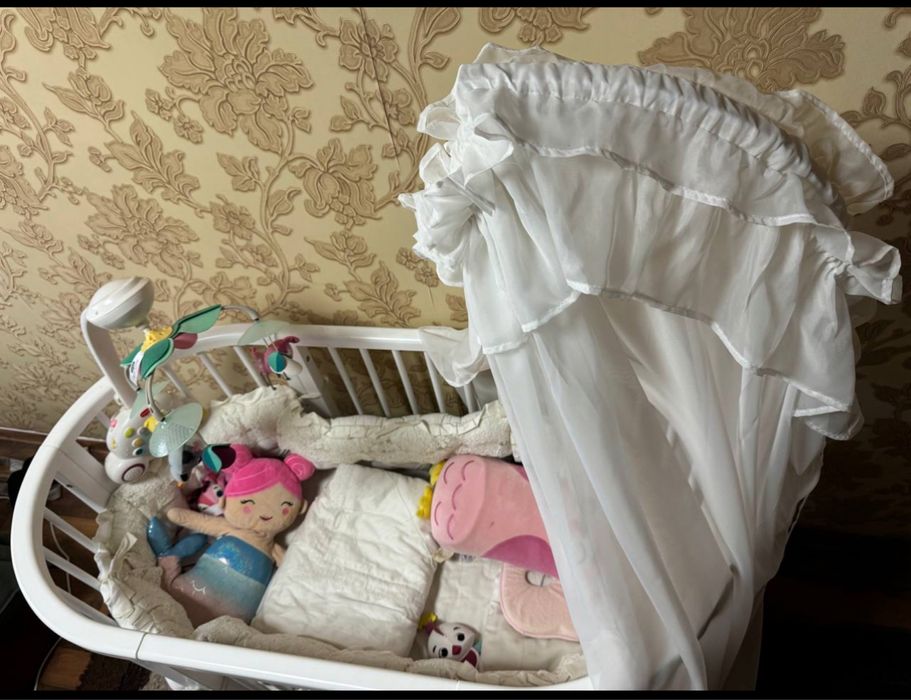 Продам детскую кроватку