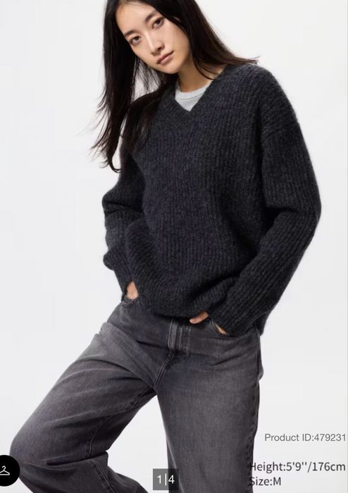 Теплий светр Uniqlo