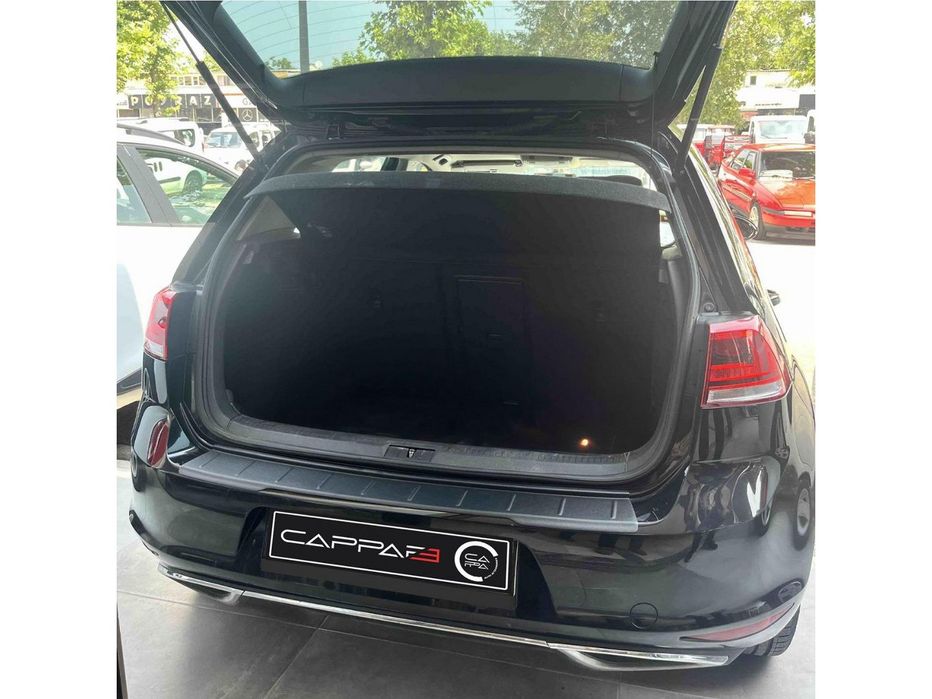 Volkswagen Golf 7/E-Golf Накладка на задній бампер EuroCap (HB, ABS)