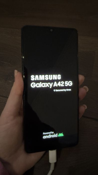 Samsung A42 5G Не запускається