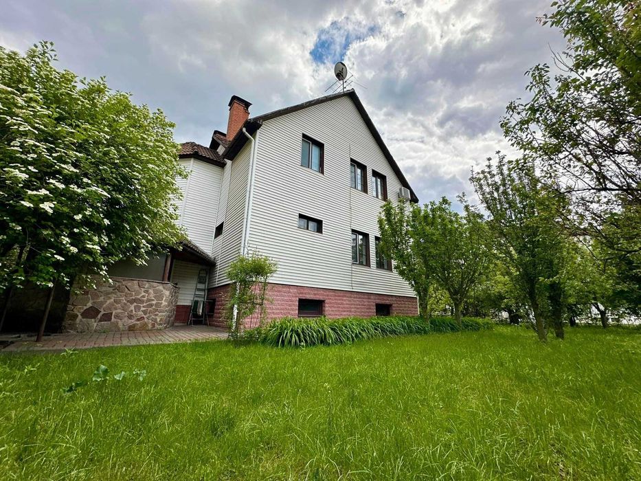 Продається ексклюзивний будинок,335 кв.м