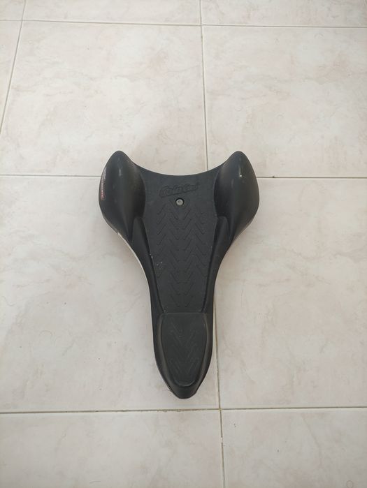 Skate 3 Rodas Preto