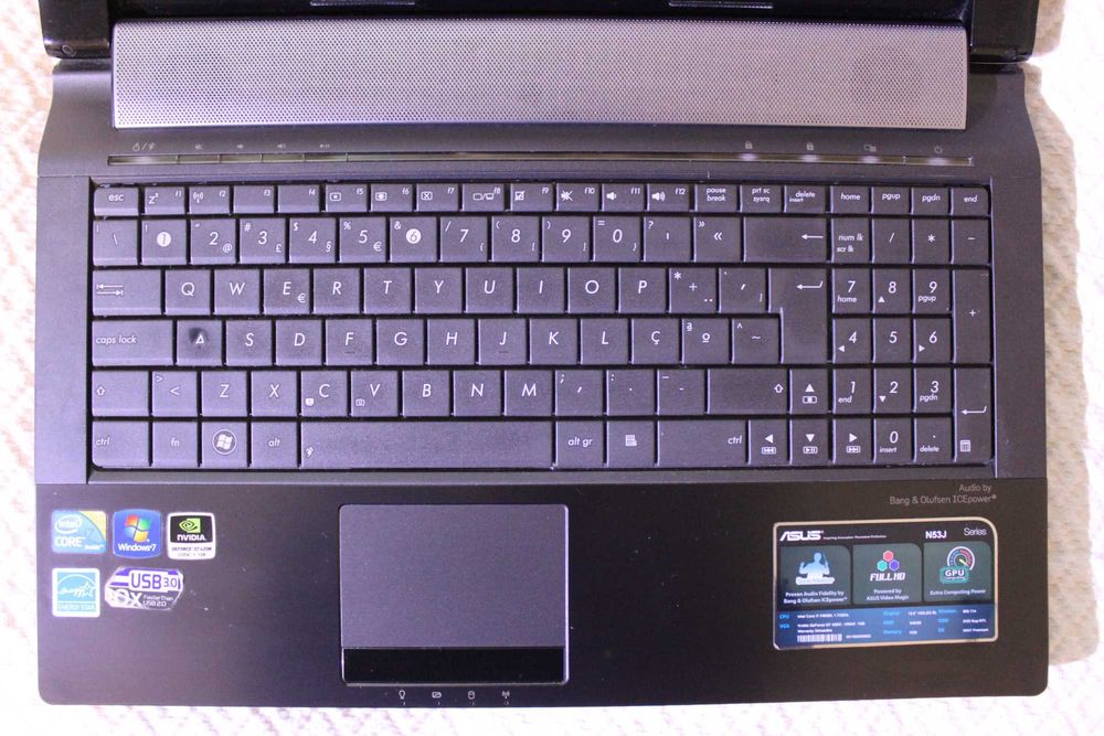 Asus N53J i7 640GB/8GB RAM Nvidia