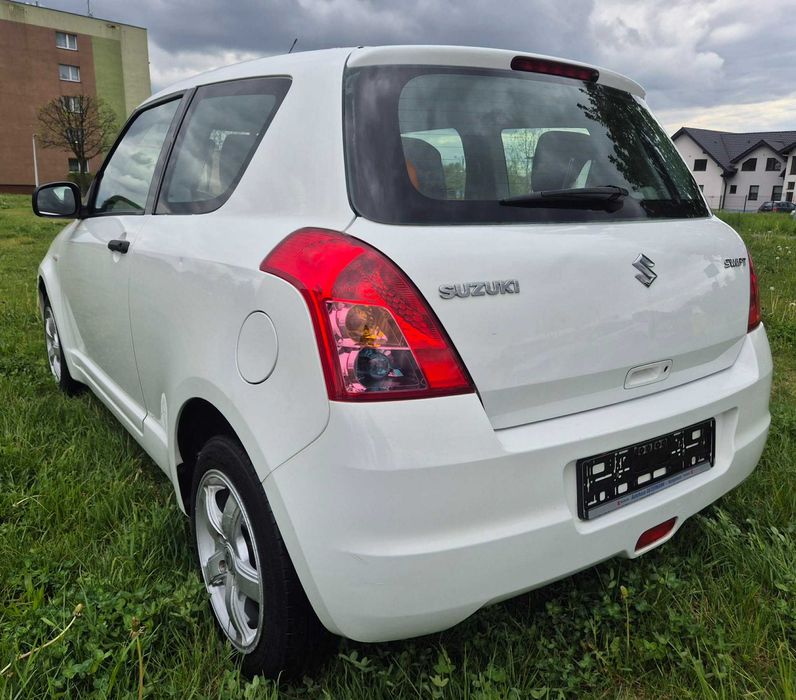 Suzuki Swift 1.3 Benzyna* Klima*Polecam*Śląsk*