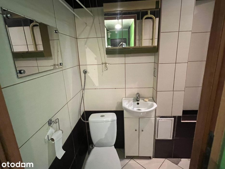 Przestronne M-3 w centrum Poręby, balkon