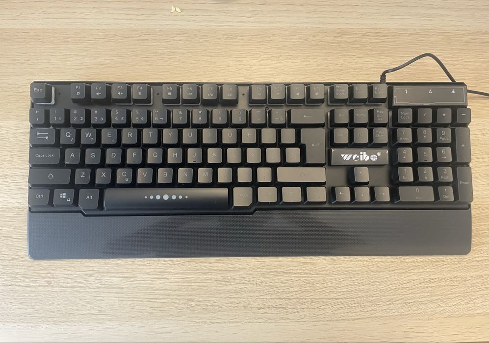 Teclado Gaming com leds