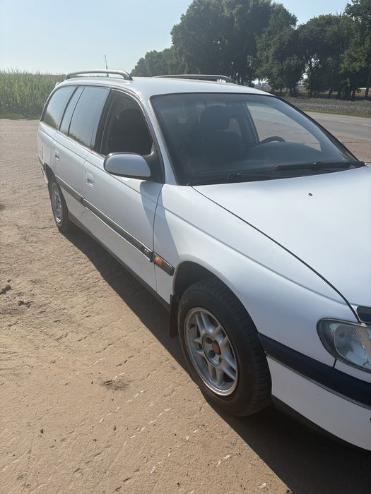 Продам омегу в хорошому стані, авто на ходу, заводиться на холодну і на гарячу без проблем)  можливий торг