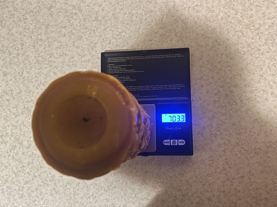 Натуральна воскова свічка. Свічка циліндр. Німеччина.