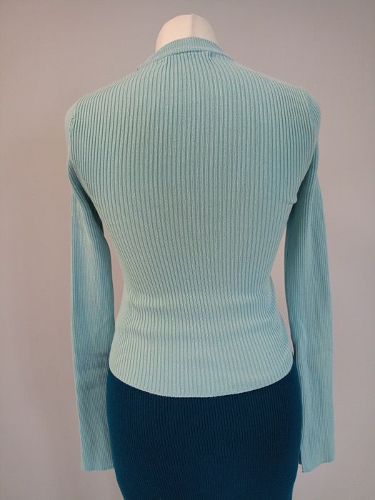 Sweterek niebieski Pull Bear