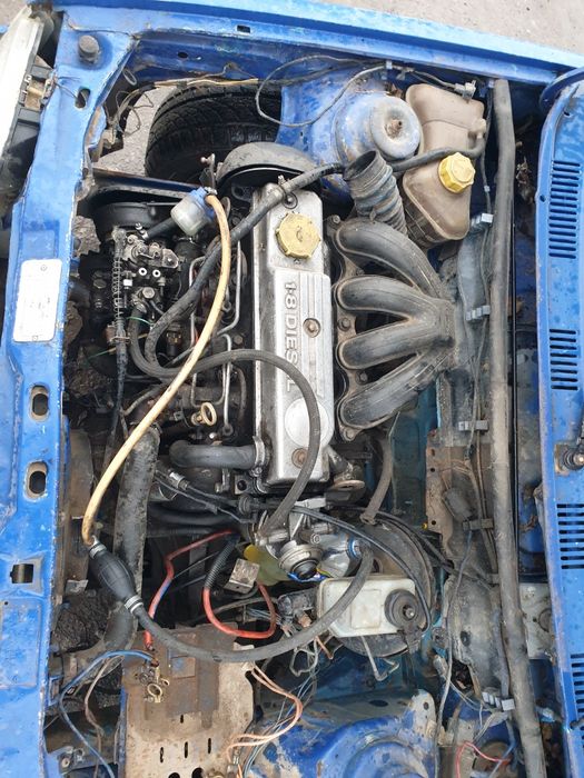 Мотор і інше Ford Courier 1.8D 93р