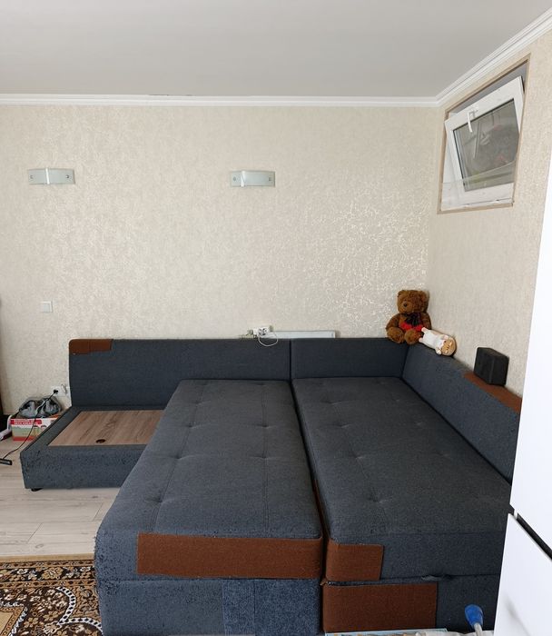 Продам диван б/у але в гарному стані