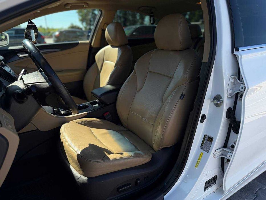 Hyundai Sonata 2013