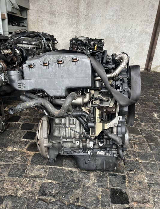 Двигун 1.6 hdi Сітроєн Форд Пежо Вольво Мазда МініКупер DV6