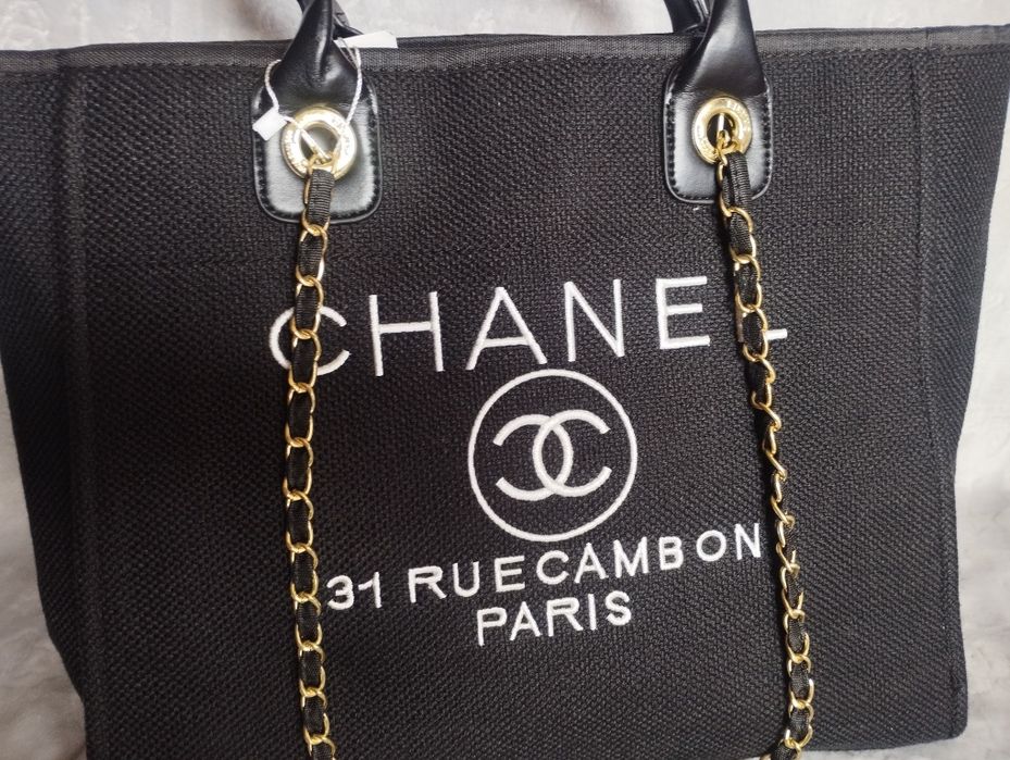 Mala preta da Chanel