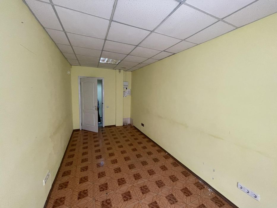 Офіс 49,2 м² у центрі Хортицького району – активний трафік