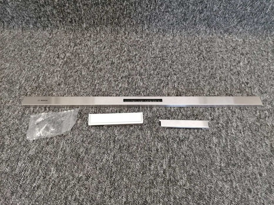 Listwa do okapu BOSCH DSZ4975 90x4cm srebrna s593