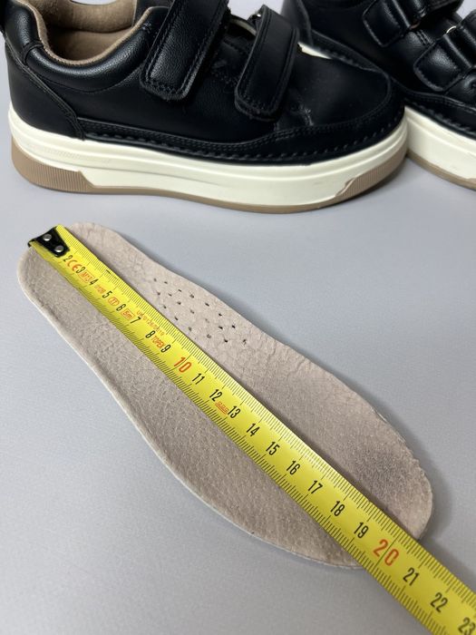 Дитячі ботинки чоботи закриті туфлі