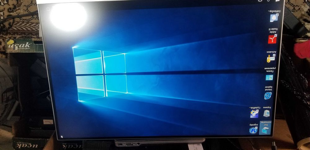 Монітор hp E243i 24" 60hz (1980x1200) IPS full HD (полоса)