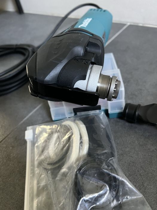 Мережевий реноватор Makita tm 3010C
