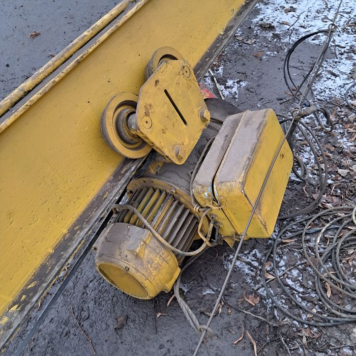 Кран - балка підвісна 3,2 тонни.