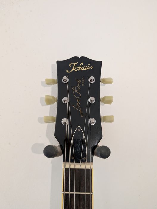 Tokai Love Rock guitarra elétrica