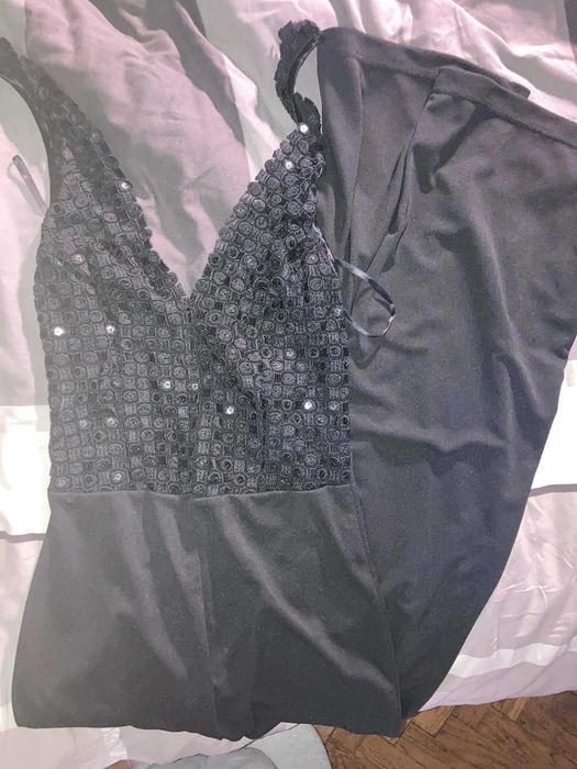 набір одягу для молодих жінок