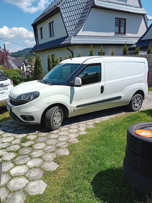 Samochód dostawczy