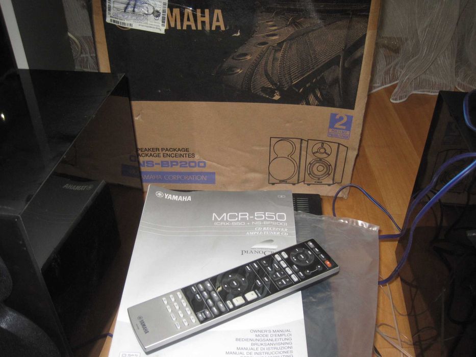 Продам музыкальный центр YAMAHA MCR 550