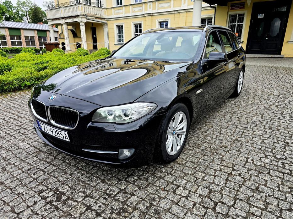 BMW Seria 5 F11 Stan Idealny  Webasto Skóra BiKsenon