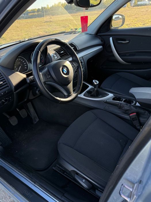 Bmw 116  2.0  2011 rok